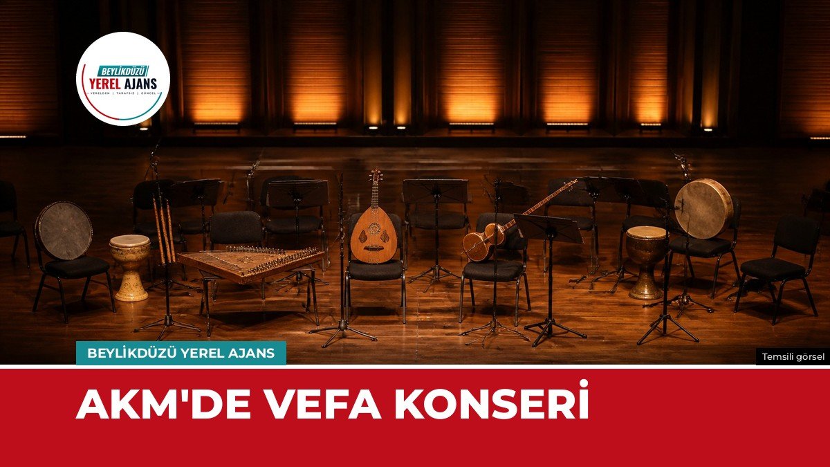 Ahmet Özhan ve İhsan Özer AKM’de vefa konserinde aynı sahnede